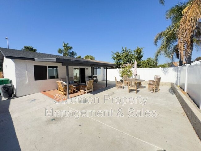 Building Photo - 3564 Thunder Dr