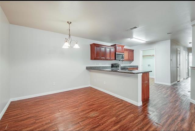 Building Photo - 456 Canvas Ct
