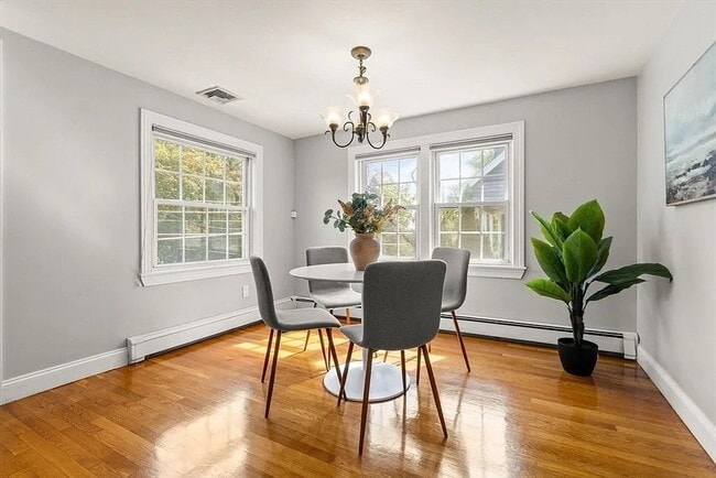 Building Photo - 334 Mystic St