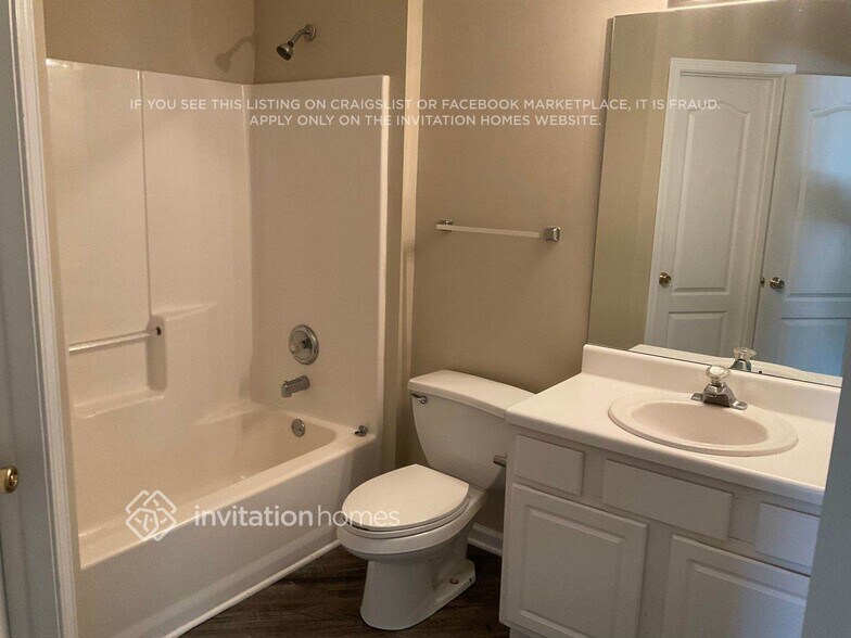 Building Photo - 655 Willowwind Dr