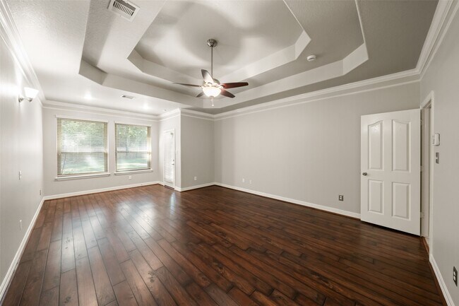 Building Photo - 1019 Monarch Oak Dr