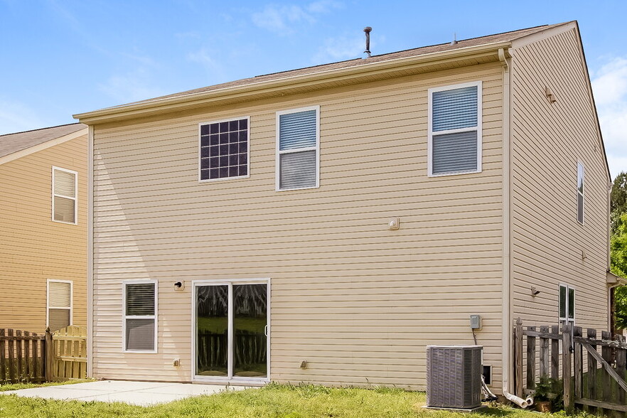 Building Photo - 10903 Greenhead View Rd