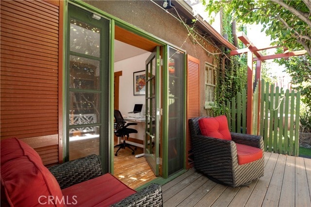 Building Photo - 195 S Parkwood Ave