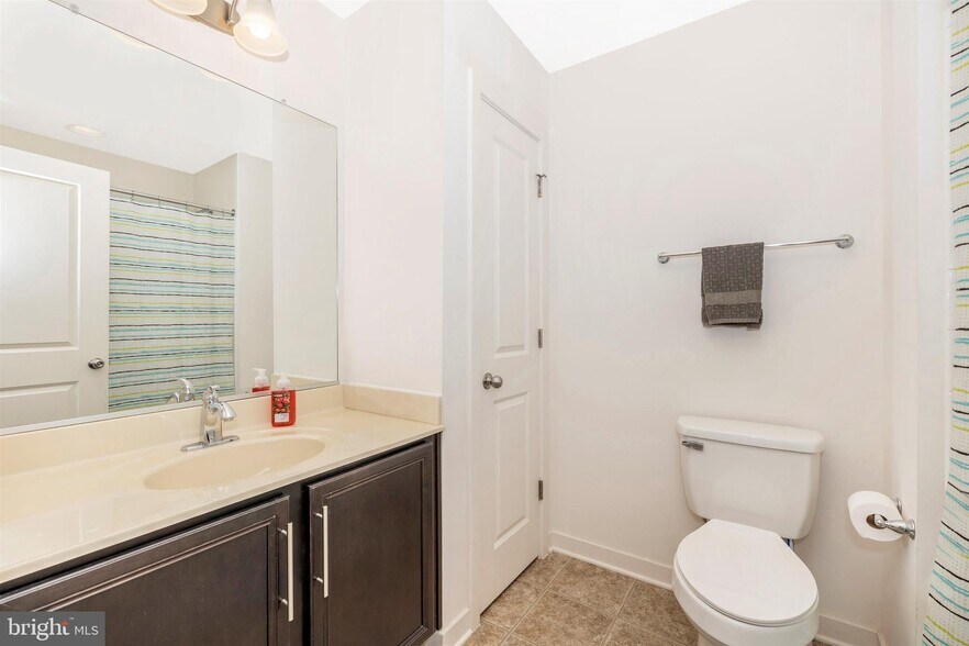 Building Photo - 1416 Wheyfield Dr