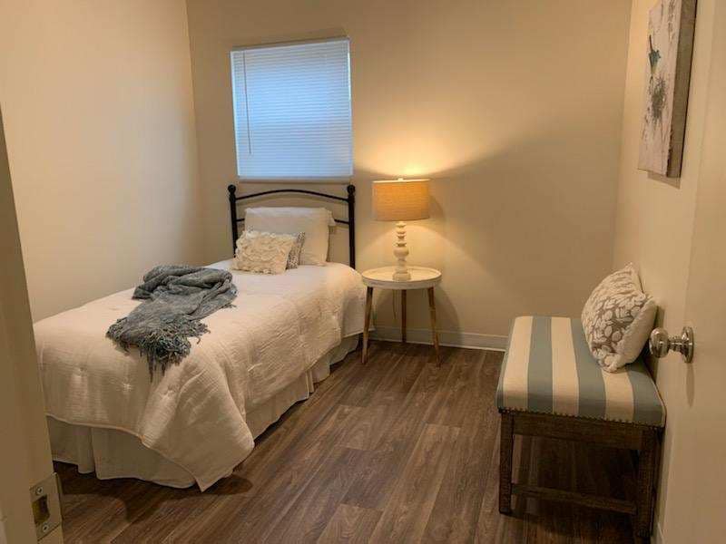 Building Photo - 1121 Stainback St