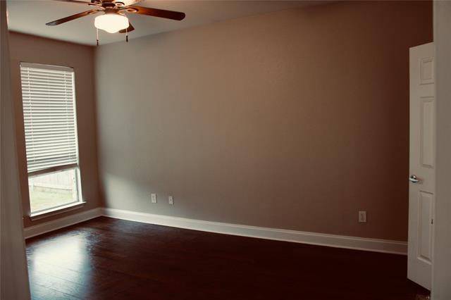 Building Photo - 10240 Los Barros Trail