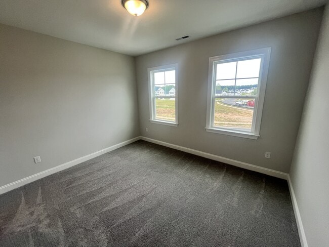 Building Photo - 1160 Topaz Cave Cir