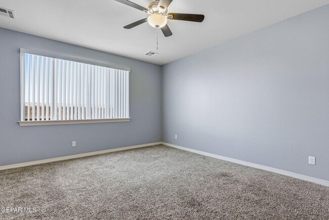 Building Photo - 4704 Marisabel Azcarate St