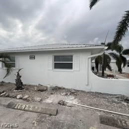 Building Photo - 16920 Carmen Ave