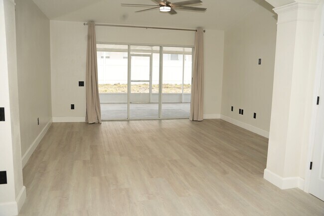 Building Photo - 12326 Hawkeye Point Pl