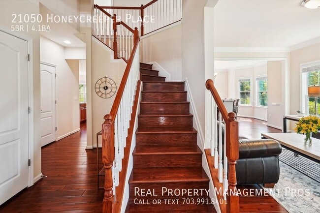 Building Photo - 21050 Honeycreeper Pl