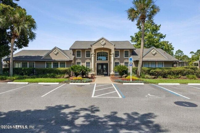 Building Photo - 10200 Belle Rive Blvd