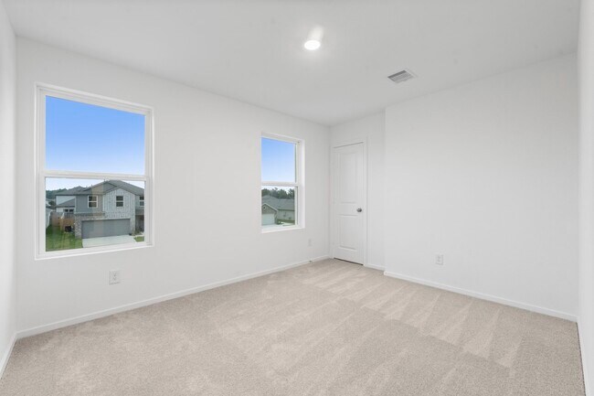 Building Photo - 25373 Carnation Ct