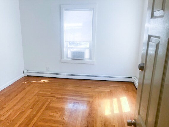 Building Photo - 96 Grand View St
