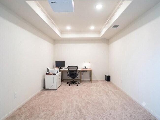 Building Photo - 17005 Sanglier Dr