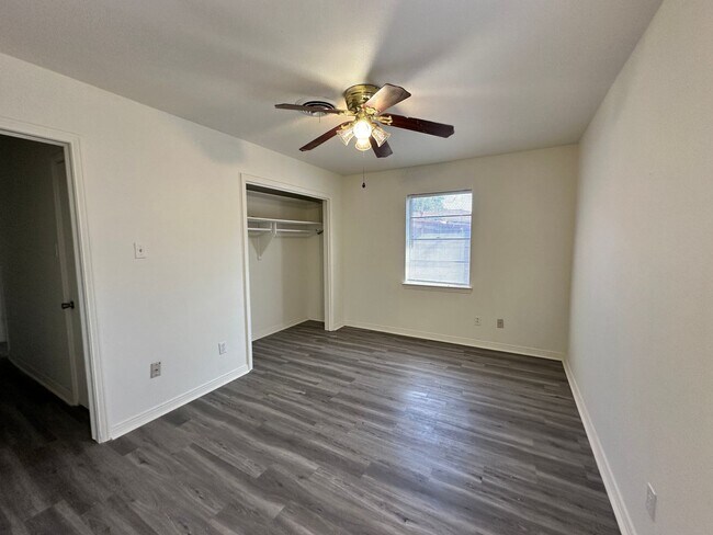 Building Photo - Conveniently located home in Greenville Texas!