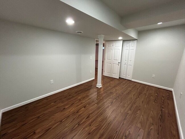 Building Photo - 9541 Evergreen Circle