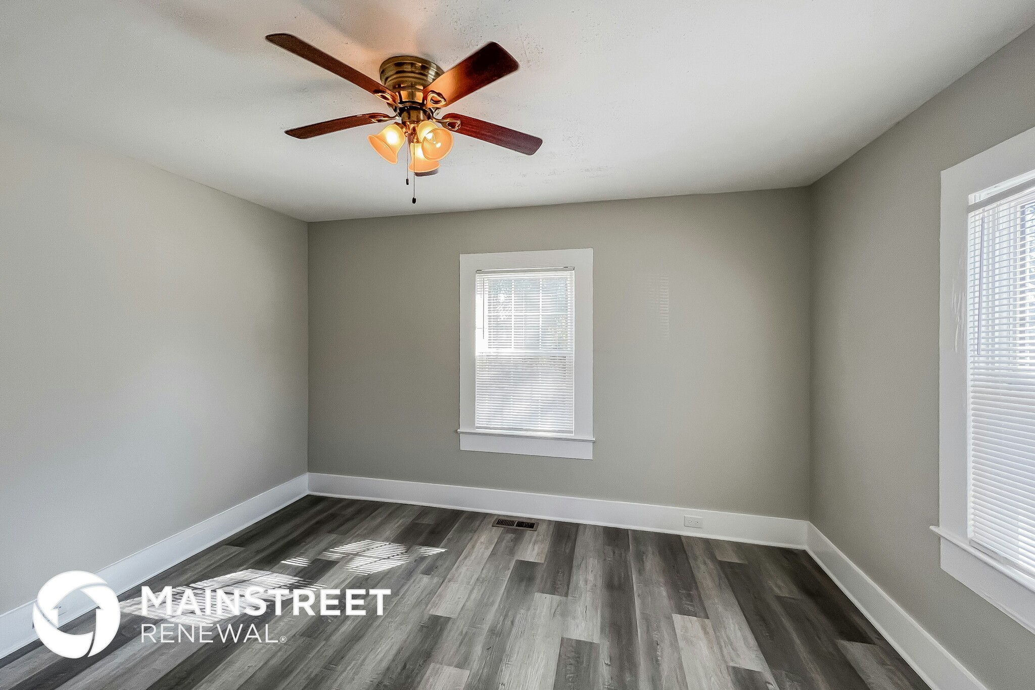 Building Photo - 125 Inglenook Dr