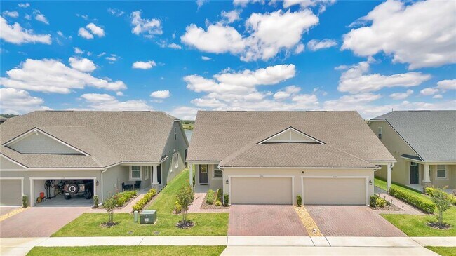 Building Photo - 3280 Canna Lily Pl