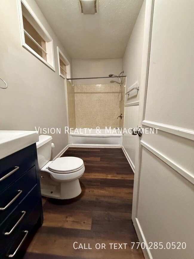 Building Photo - 3284 Stillwood Dr