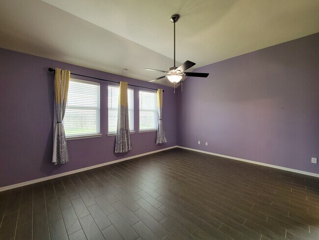 Building Photo - 805 Arlington Pointe Dr