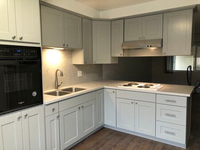 Kitchen - 6110 Seville Ave