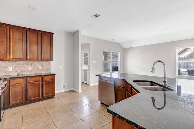 Building Photo - 9934 Dragonfly Meadow Ct
