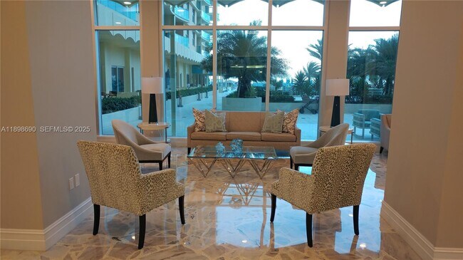 Building Photo - 2501 S Ocean Dr