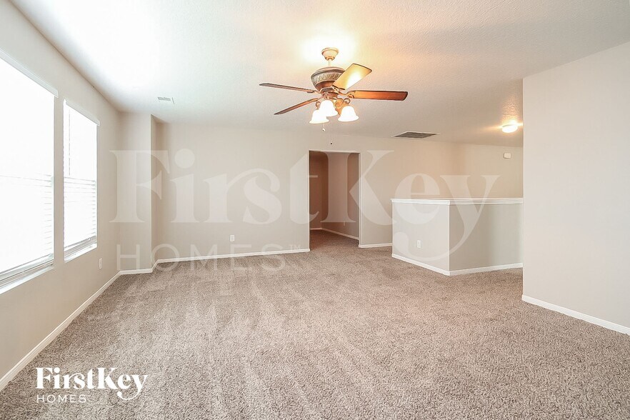 Building Photo - 1018 Lamson Ct