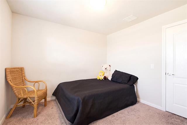 Building Photo - 1136 Country Gln Dr