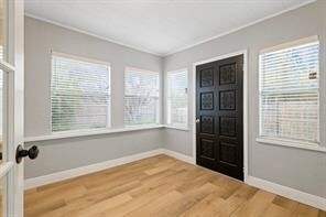 Building Photo - 104 Shoreline Dr