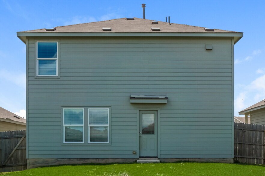 Building Photo - 6654 Morgan Cp