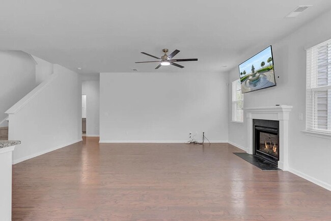 Building Photo - 129 Nolin Rd