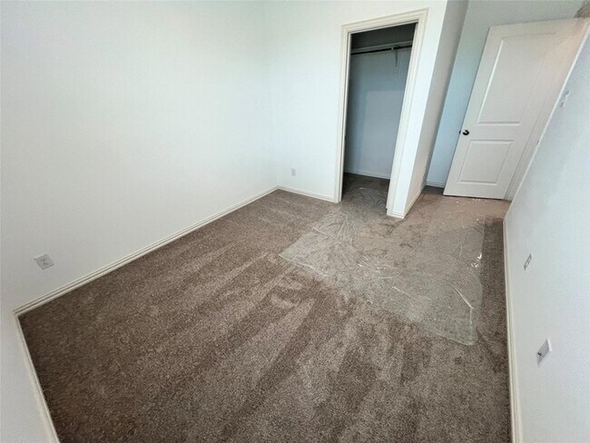 Building Photo - 1248 Junction Dr