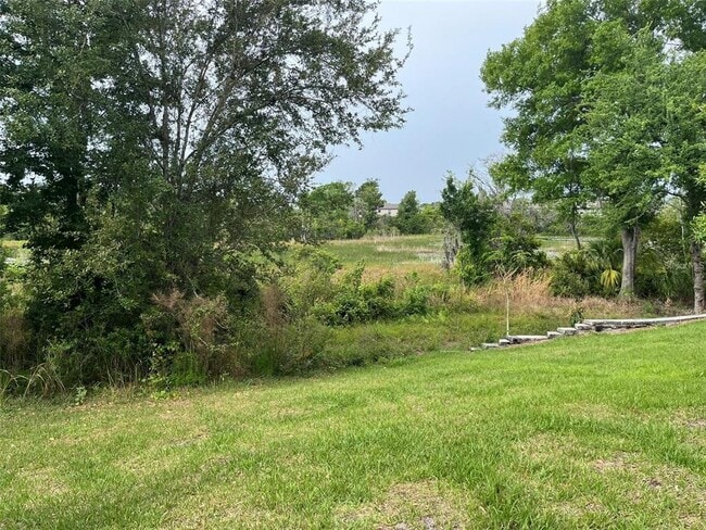 Building Photo - 1712 Roseville St