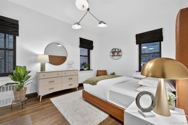 Building Photo - 407 West Dr