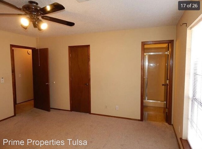 Building Photo - 3 br, 2 bath House - 301 W. Miami St.