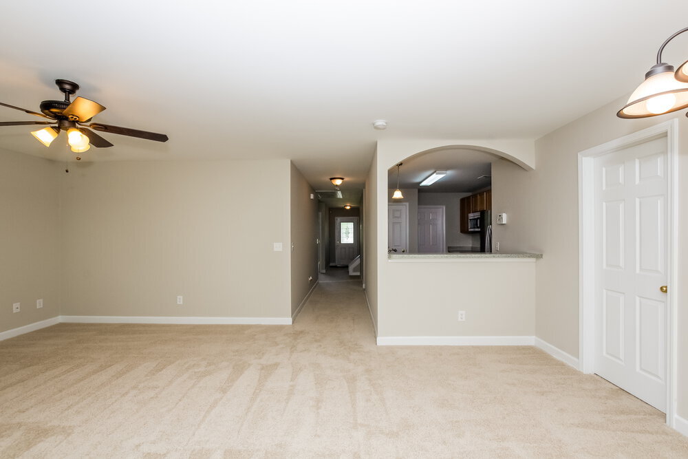 Building Photo - 958 Ramsgate Dr SW