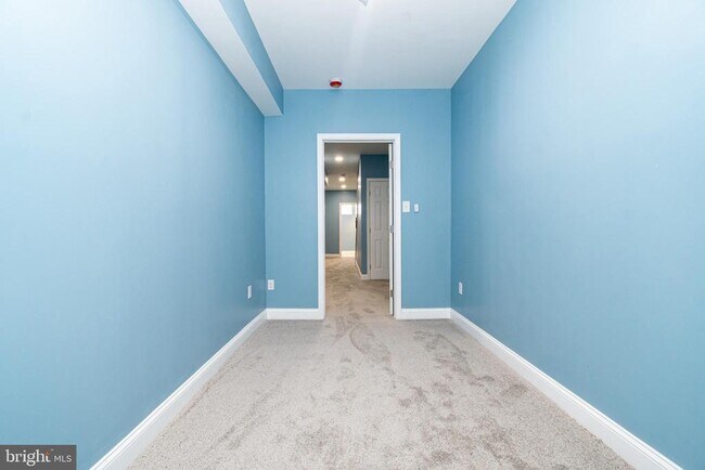 Building Photo - 1516 Moreland Ave