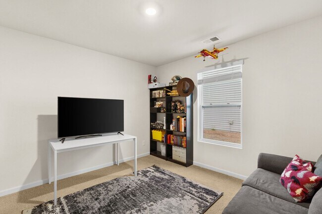 Building Photo - Well-Maintained 4 Bedroom Corner Lot Home in The Palms with Resort-Style Community Amenities