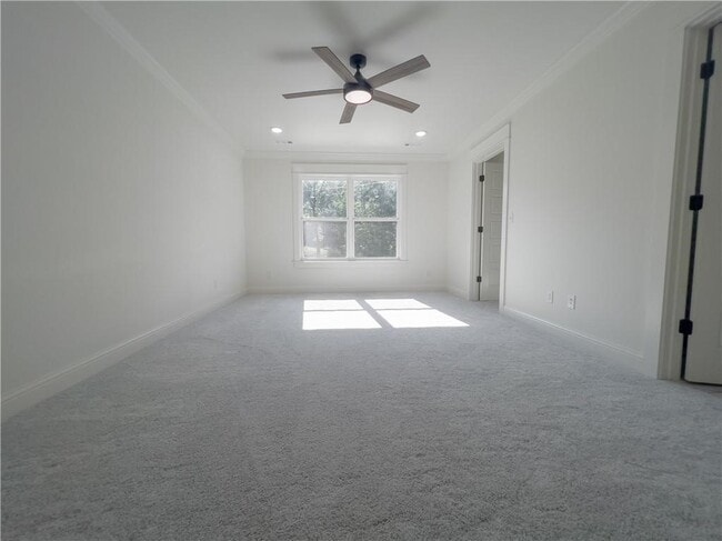 Building Photo - 8 Rearsby Ln