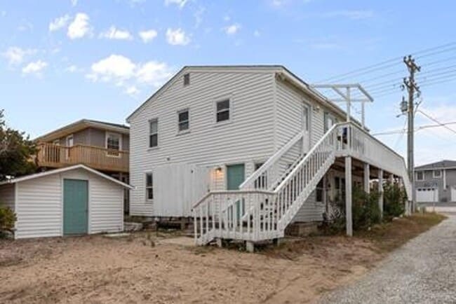 Building Photo - FULLY FURNISHED OFF-SEASON GETAWAY STARTIN...
