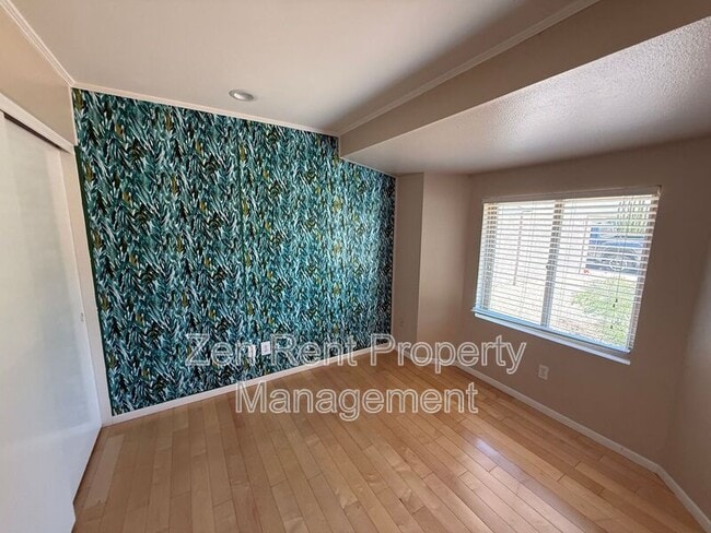 Building Photo - 15448 N 63rd St