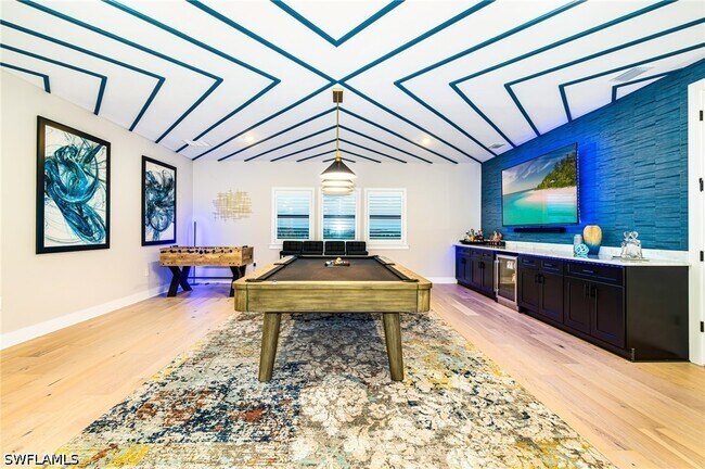 Building Photo - 20888 Napa Lp