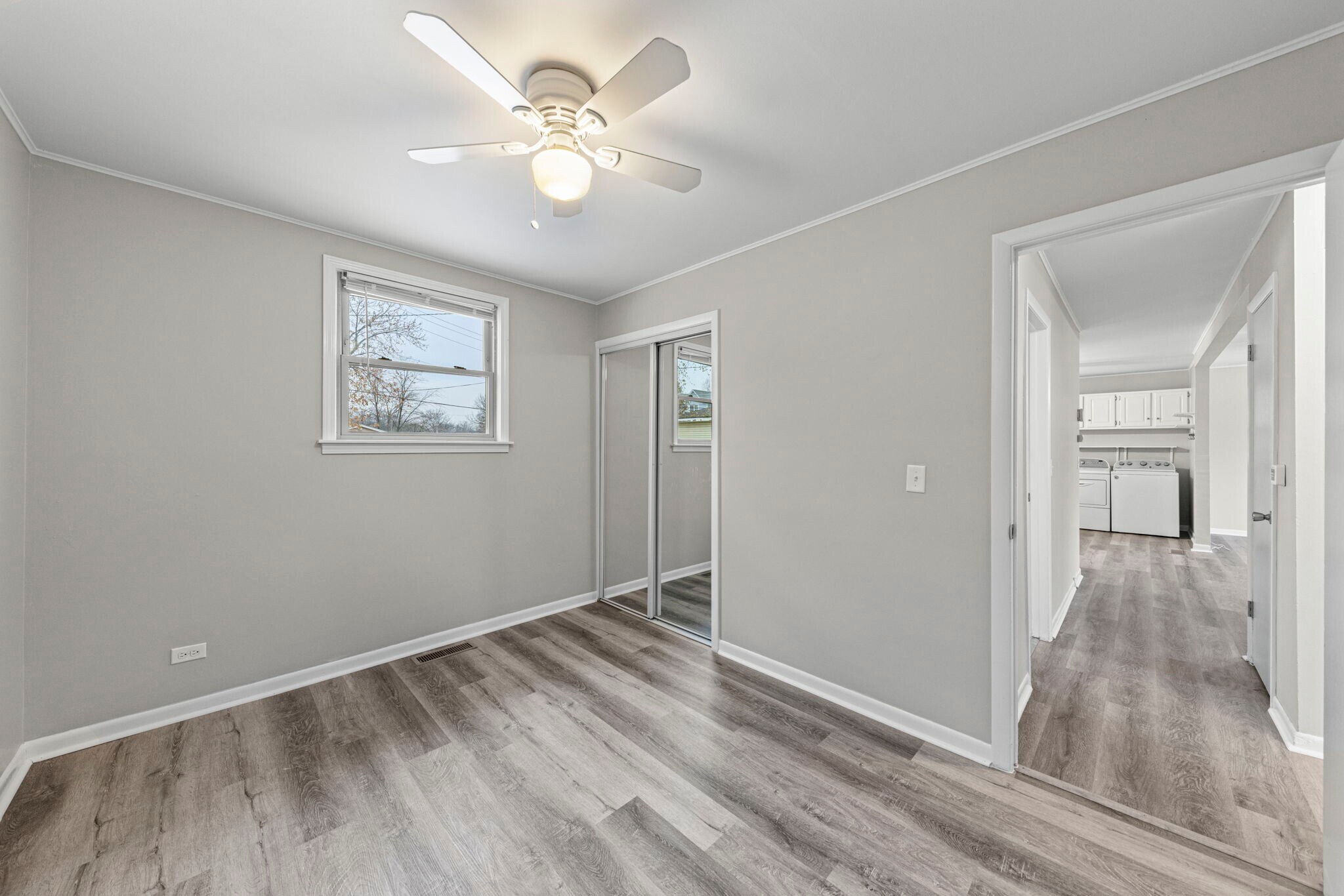 Building Photo - 5441 Benton Ave