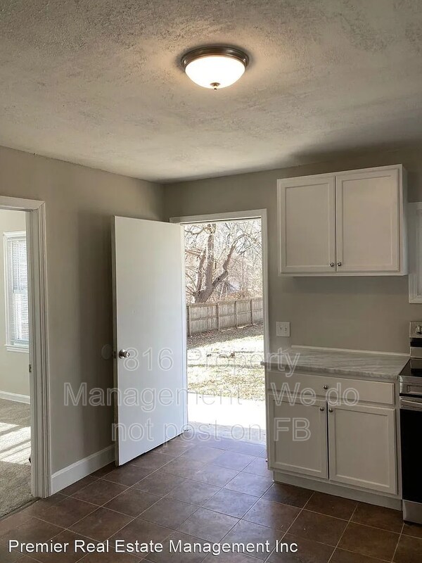 Building Photo - 7614 Eby Ave