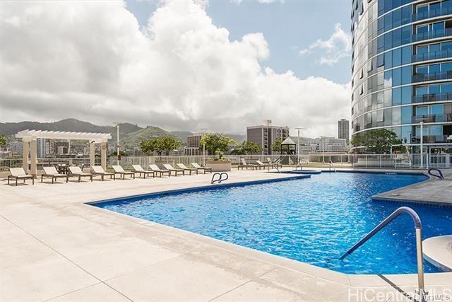 Building Photo - 1296 Kapiolani Blvd