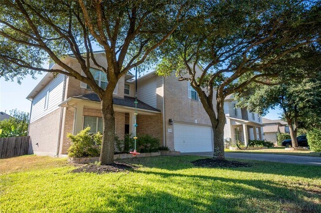 Building Photo - 9516 Castle Pines Dr