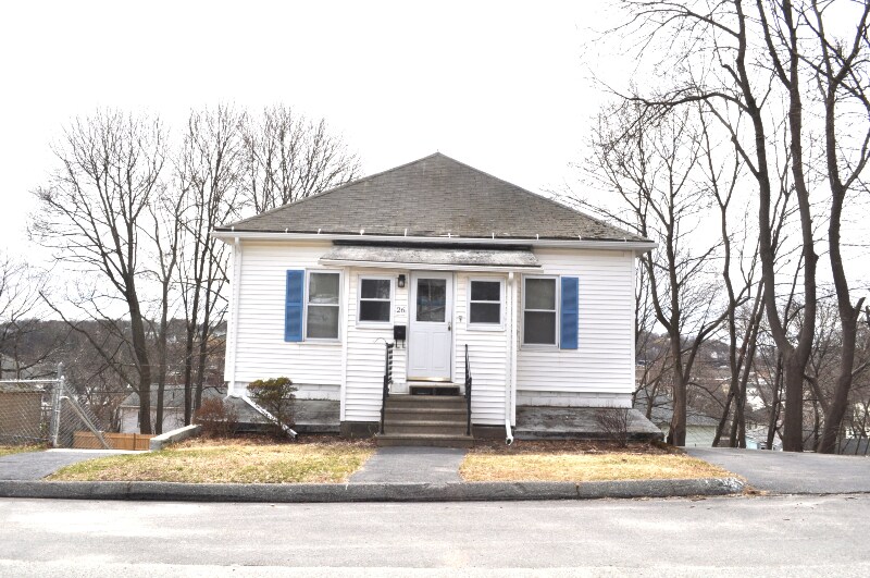 Primary Photo - 26 Johnson St