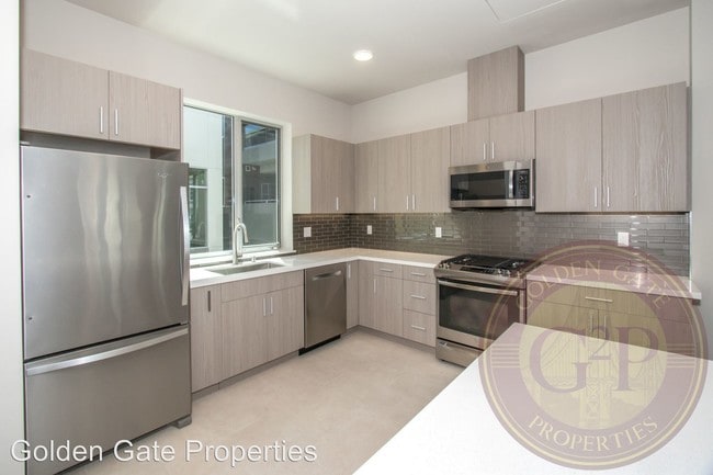 Building Photo - 1255 Columbus Ave